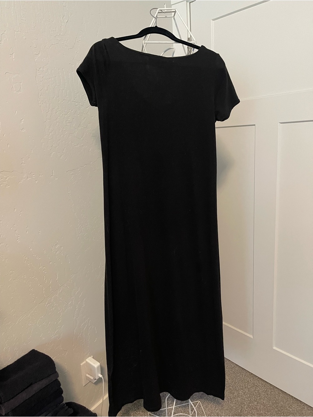 Vintage Dkny Black Short-Sleeve Maxi Dress